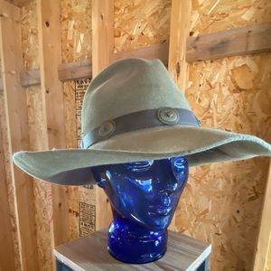 Vintage Bailey weathered cowboy hat!